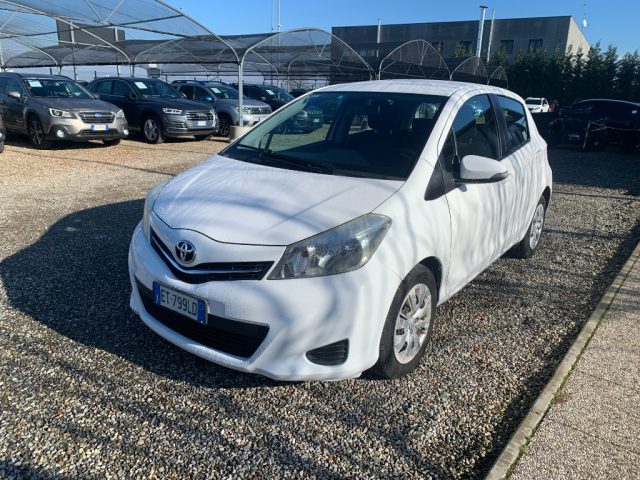 TOYOTA Yaris usata, con ABS