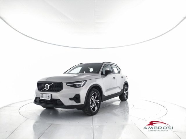 VOLVO XC40 usata 0