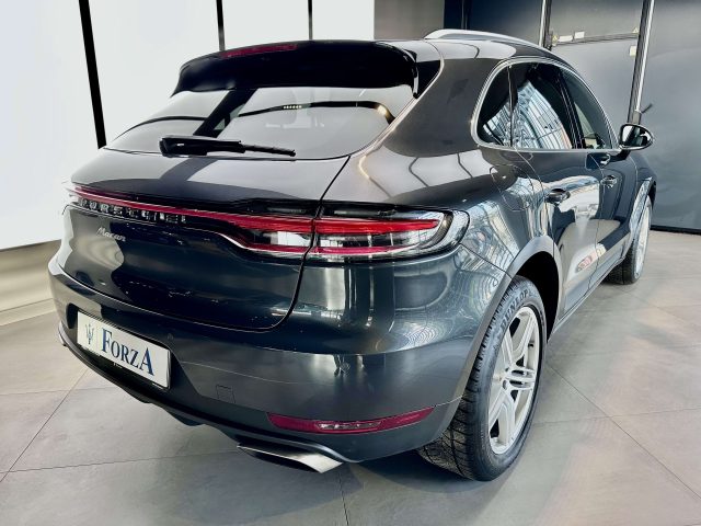 PORSCHE Macan usata, con Boardcomputer