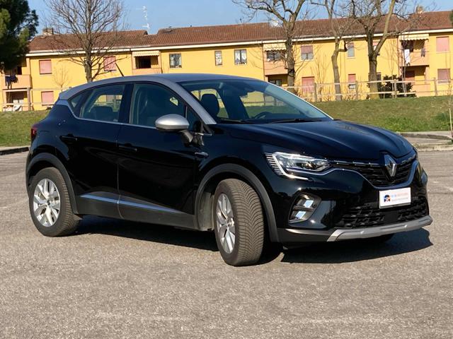 RENAULT Captur usata, con Airbag