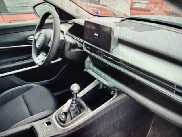 JEEP Avenger usata, con Autoradio