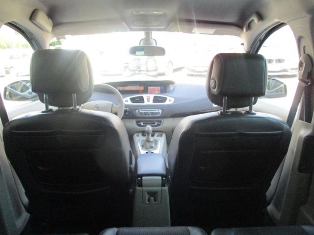 RENAULT Scenic usata 22