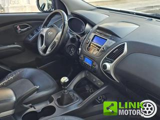 HYUNDAI iX35 usata 48