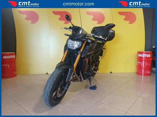 YAMAHA MT-09 usata 1