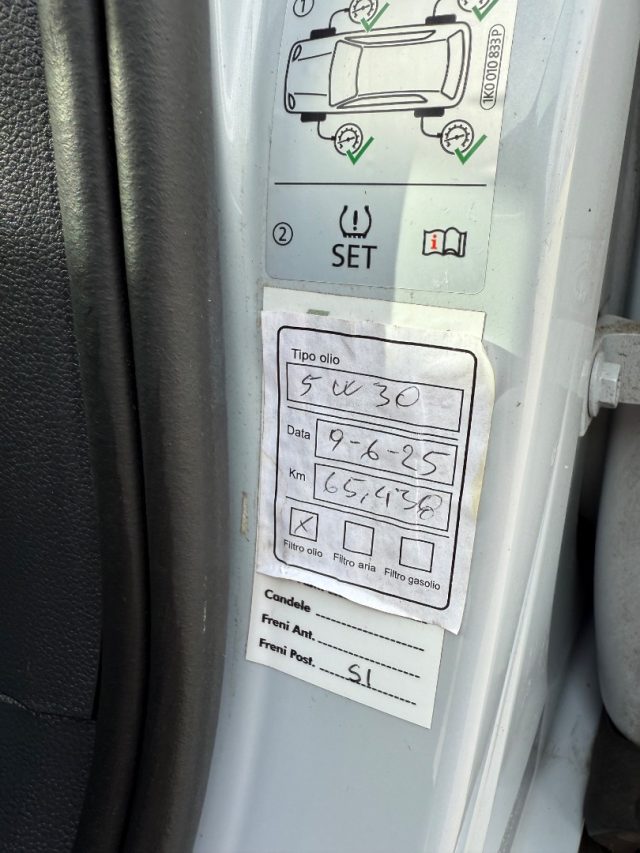 VOLKSWAGEN T-Roc usata, con Servosterzo