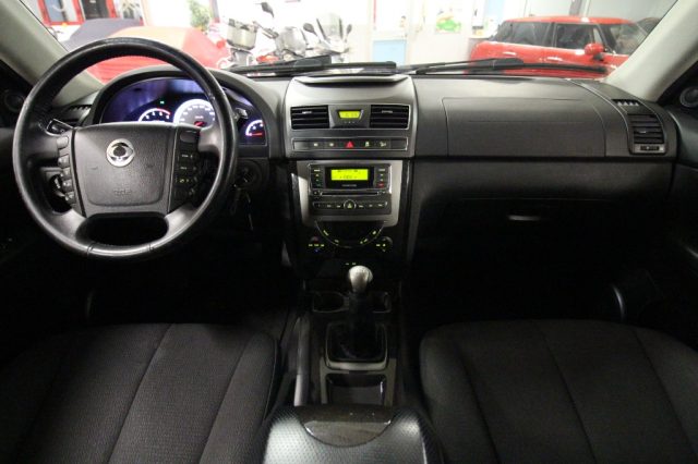 SSANGYONG REXTON usata, con Climatizzatore