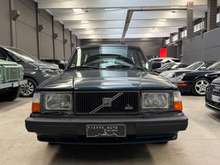 VOLVO 240 usata, con Autoradio