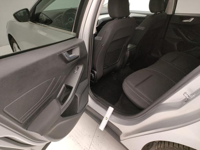 FORD Focus usata, con Sistema di parcheggio automatico