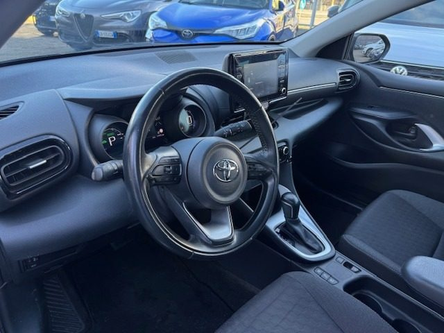 TOYOTA Yaris usata, con Fendinebbia