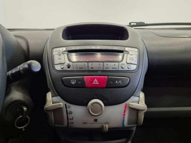 PEUGEOT 107 usata 16