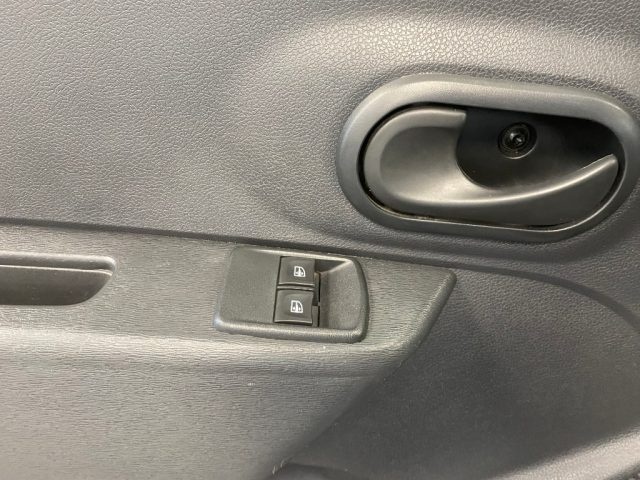 DACIA Dokker usata, con Riscaldamento ausiliario