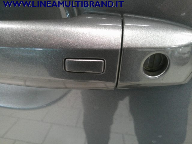 NISSAN Qashqai usata, con Sedile posteriore sdoppiato
