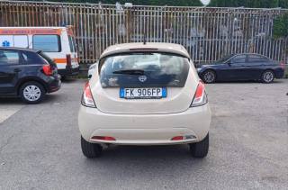 LANCIA Ypsilon usata, con Controllo trazione