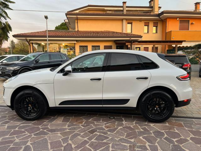 PORSCHE Macan usata, con Autoradio
