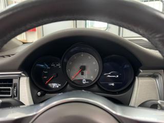 PORSCHE Macan usata, con Boardcomputer