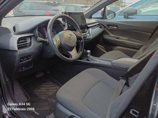 TOYOTA C-HR usata, con Cerchi in lega