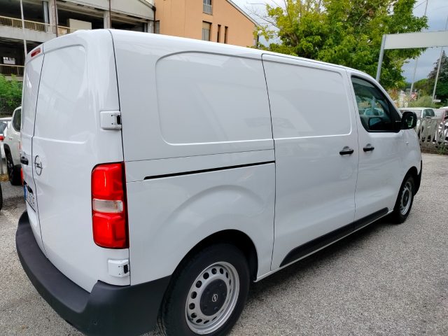 OPEL Vivaro usata, con Autoradio digitale