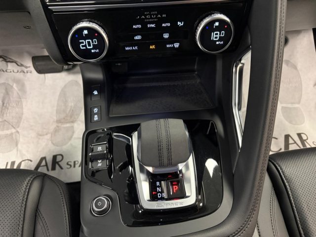 JAGUAR E-Pace usata, con Vetri oscurati
