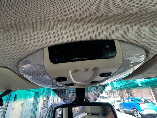 MERCEDES-BENZ Viano usata 32