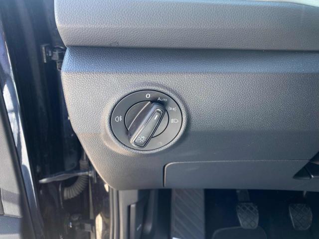 VOLKSWAGEN T-Roc usata, con Controllo trazione