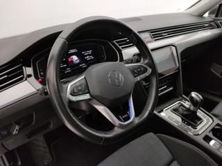 VOLKSWAGEN Passat Variant usata, con Chiusura centralizzata
