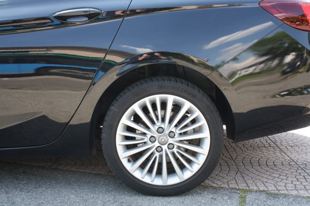 OPEL Astra usata, con Sistema di navigazione
