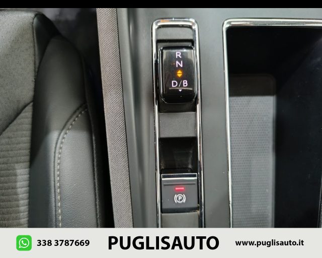SKODA Enyaq iV usata, con Fendinebbia