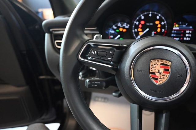 PORSCHE Macan usata 44