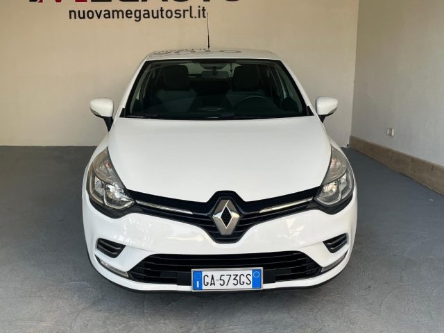 RENAULT Clio usata 1