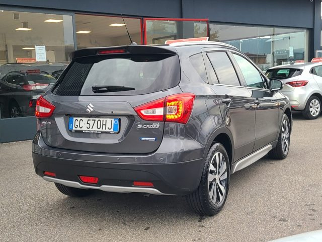 SUZUKI S-Cross usata, con Autoradio digitale