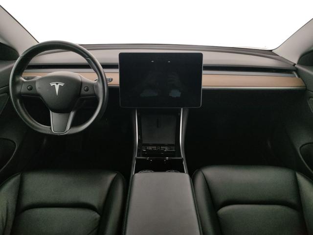 TESLA Model 3 usata, con Fendinebbia