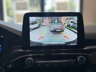 FORD Kuga usata, con Fari LED