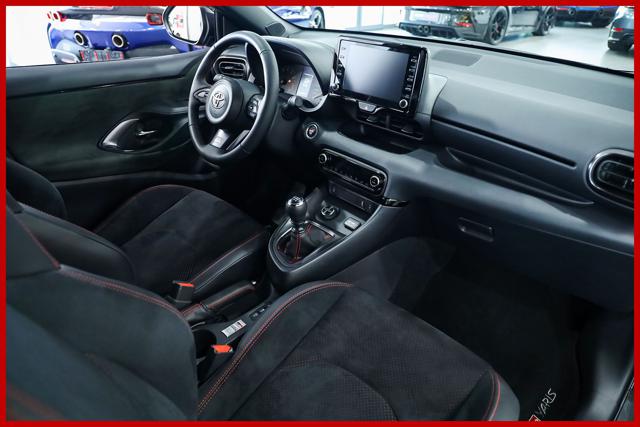 TOYOTA Yaris usata, con Interni in pelle