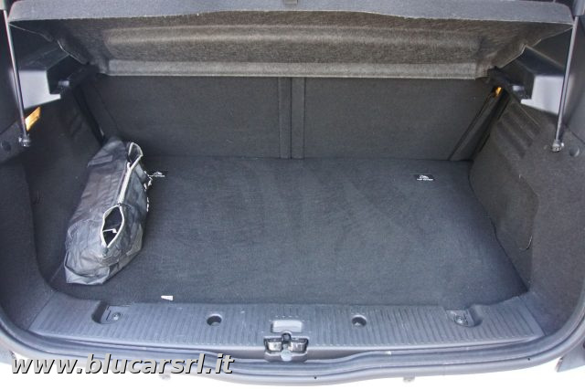 RENAULT Twingo usata, con Sedile posteriore sdoppiato