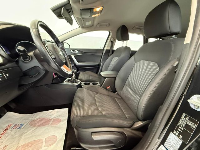 KIA Ceed usata, con Autoradio