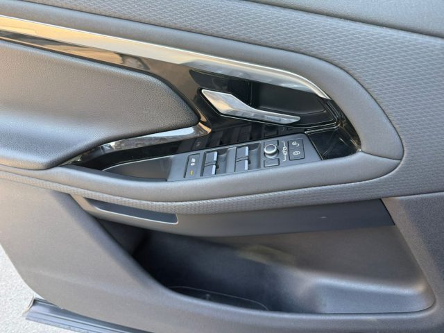 LAND ROVER Range Rover Evoque usata, con Sensori di parcheggio posteriori