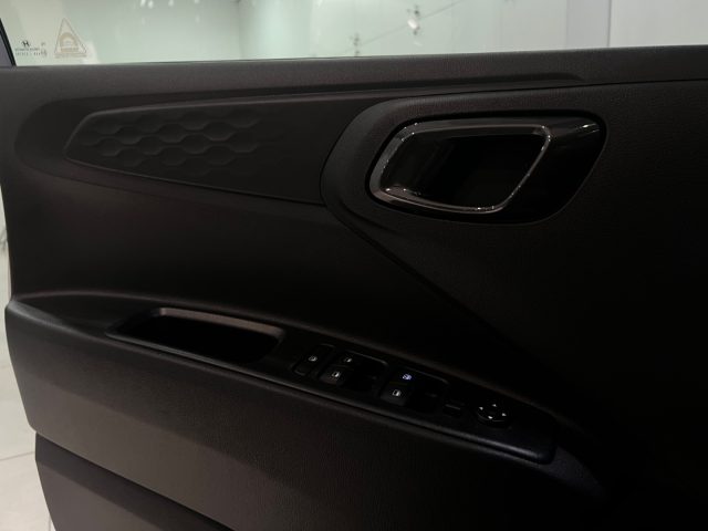 HYUNDAI i10 usata, con MP3