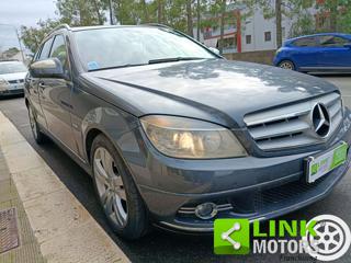 MERCEDES-BENZ C 220 usata, con Fendinebbia