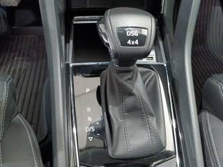 SKODA Karoq usata, con Sedile posteriore sdoppiato