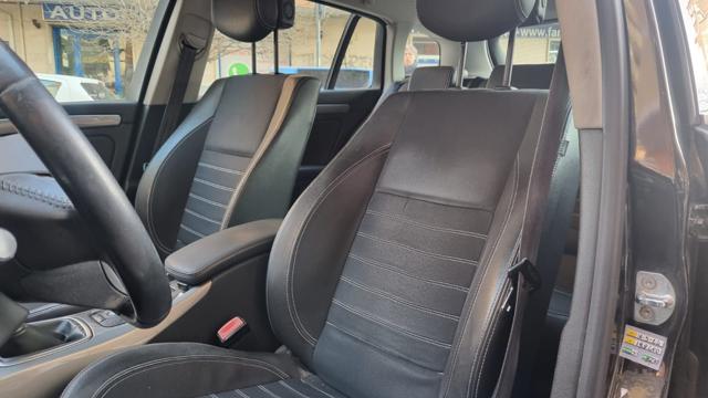 RENAULT Laguna usata, con Bluetooth
