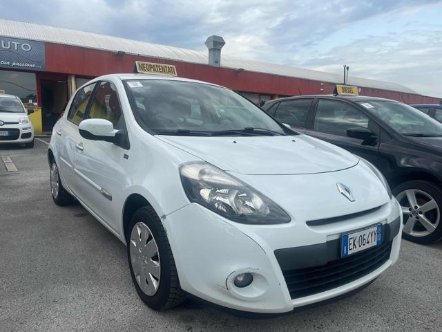 RENAULT Clio usata, con Airbag