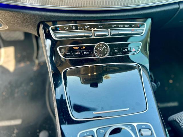 MERCEDES-BENZ E 200 usata, con Bluetooth