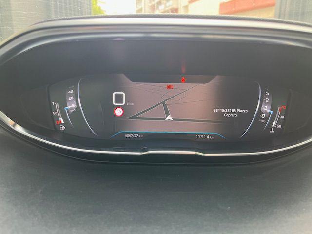 PEUGEOT 3008 usata, con Cruise Control