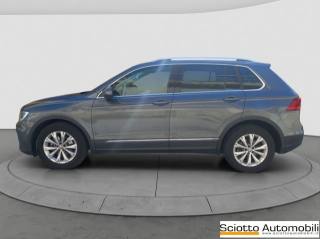 VOLKSWAGEN Tiguan usata, con Airbag laterali