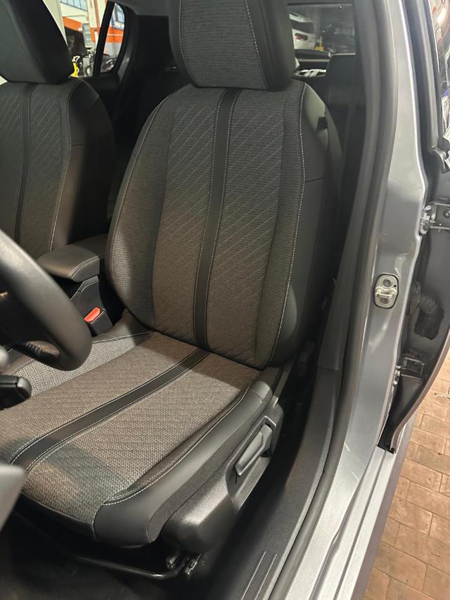 PEUGEOT 208 usata, con ESP