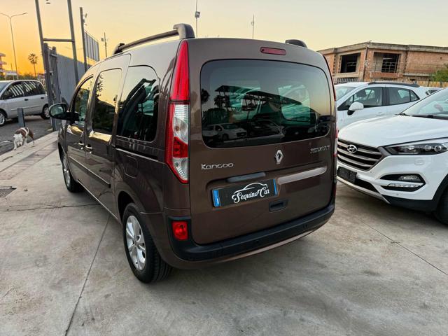 RENAULT Kangoo usata, con Alzacristalli elettrici
