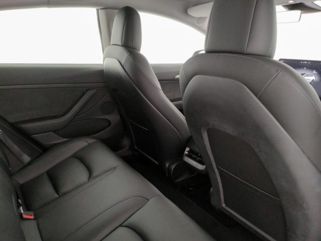 TESLA Model 3 usata, con Cerchi in lega