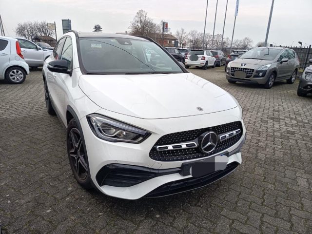 MERCEDES-BENZ GLA 200 usata, con Cerchi in lega