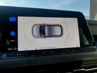 VOLKSWAGEN Golf usata, con Autoradio
