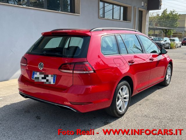 VOLKSWAGEN Golf Variant usata, con Airbag